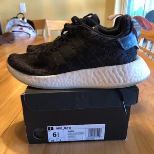Adidas NMD R2 W